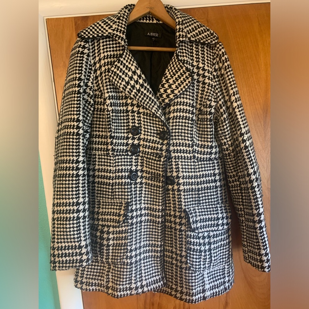 A. Byer Women’s Herringbone Coat Medium
